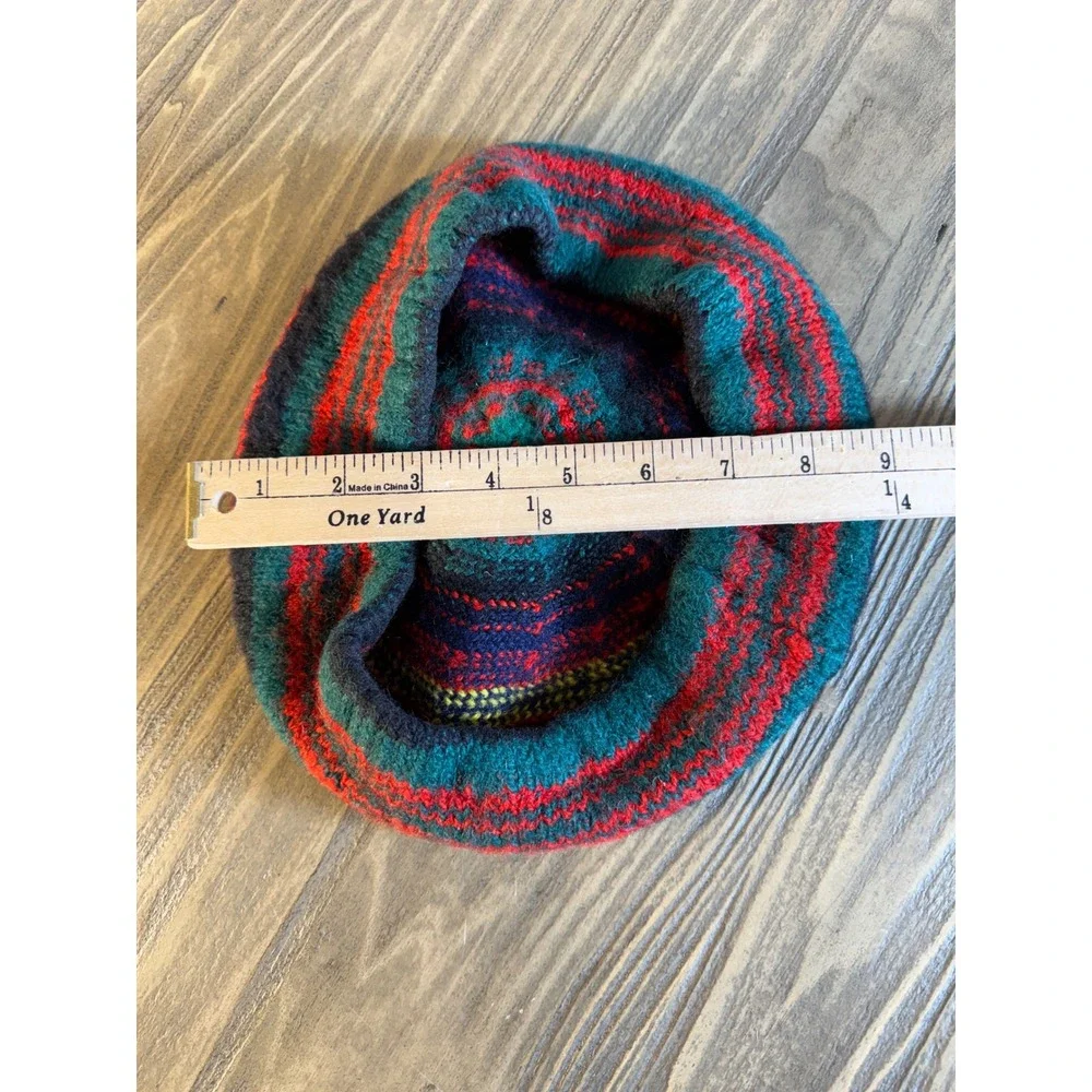 Vintage Striped Knit Beret Hat Unisex OS Multicolor Excellent Pom Pom Top